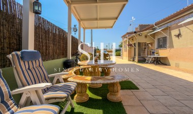 Wiederverkauf - Villa - Catral - Costa Blanca