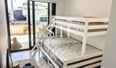 Återförsäljning - Lägenhet / lägenhet - Orihuela Costa - Costa Blanca