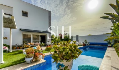 Odsprzedaż - Villa - Torrevieja - Costa Blanca