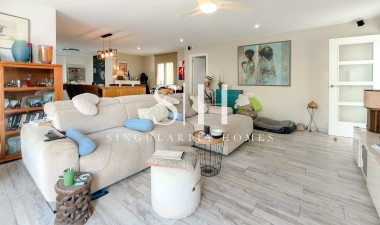 Odsprzedaż - Villa - Torrevieja - Costa Blanca