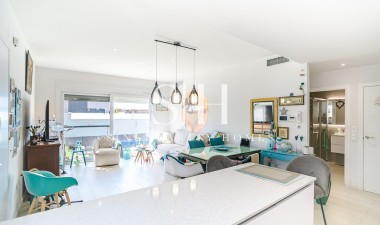 Återförsäljning - Villa - Pilar de la Horadada - Costa Blanca