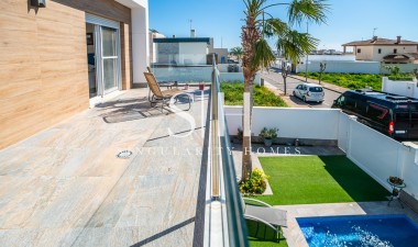 Återförsäljning - Villa - Pilar de la Horadada - Costa Blanca