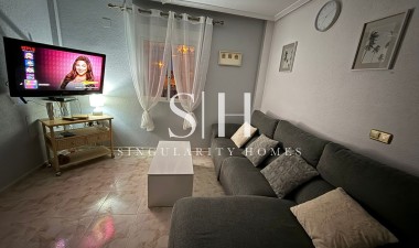 Odsprzedaż - Villa - Orihuela Costa - Costa Blanca