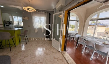 Odsprzedaż - Villa - Orihuela Costa - Costa Blanca