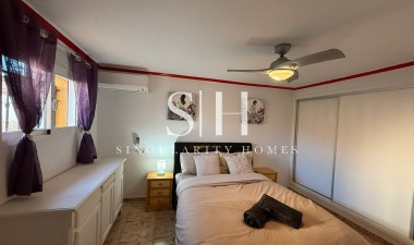 Odsprzedaż - Villa - Orihuela Costa - Costa Blanca