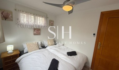 Odsprzedaż - Villa - Orihuela Costa - Costa Blanca