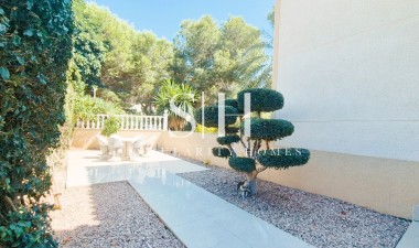Odsprzedaż - Villa - Orihuela Costa - Costa Blanca