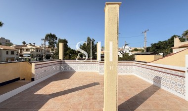 Odsprzedaż - Dom - Torrevieja - Miramar - Torre Del Moro