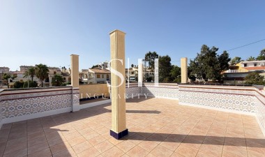 Odsprzedaż - Dom - Torrevieja - Miramar - Torre Del Moro