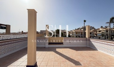 Odsprzedaż - Dom - Torrevieja - Miramar - Torre Del Moro
