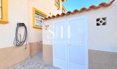 Odsprzedaż - Dom - Orihuela Costa - Las Filipinas