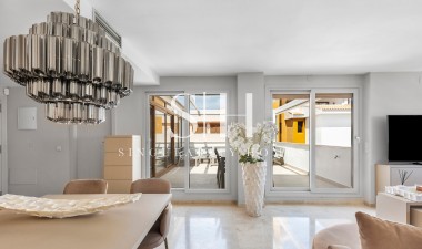 Wiederverkauf - Wohnung - Torrevieja - Punta prima