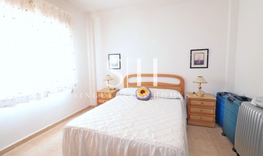 Återförsäljning - Bungalow - Torrevieja - El Acequión - Los Náufragos