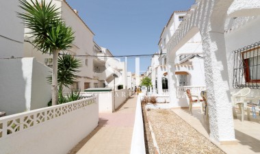 Återförsäljning - Bungalow - Torrevieja - El Acequión - Los Náufragos