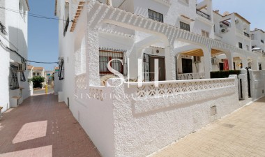 Återförsäljning - Bungalow - Torrevieja - El Acequión - Los Náufragos