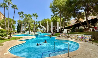Odsprzedaż - Mieszkanie w bloku - Orihuela Costa - Altos de Campoamor