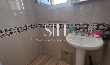 Wiederverkauf - Wohnung - Torrevieja - Paseo Maritimo