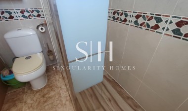 Wiederverkauf - Wohnung - Torrevieja - Paseo Maritimo