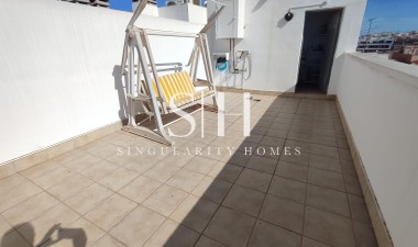 Wiederverkauf - Wohnung - Torrevieja - Paseo Maritimo