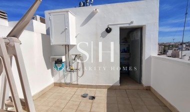 Wiederverkauf - Wohnung - Torrevieja - Paseo Maritimo