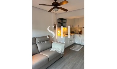 Odsprzedaż - Bungalow - Torrevieja - Torre la mata