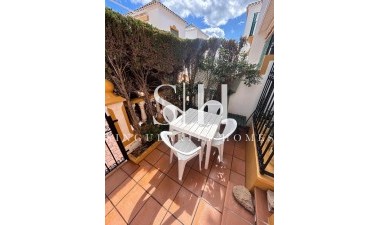 Odsprzedaż - Bungalow - Torrevieja - Torre la mata