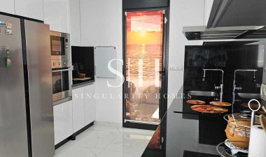 Återförsäljning - Villa - Los Montesinos - Costa Blanca