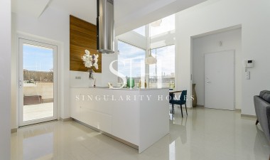Nowy budynek - Villa - Los Montesinos - La Herrada