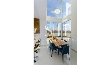 Nowy budynek - Villa - Los Montesinos - La Herrada