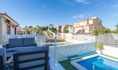 Odsprzedaż - Villa - Torrevieja - Costa Blanca