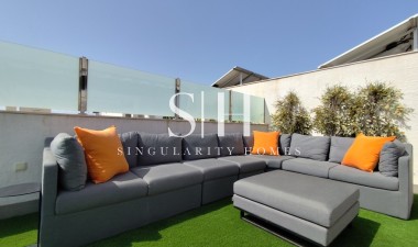 Resale - Apartment / flat - El Raso