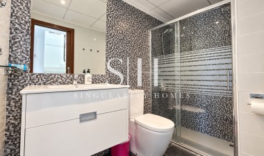 Reventa - Casa - Torrevieja - Aguas Nuevas