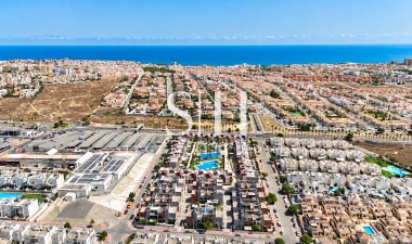 Reventa - Casa - Torrevieja - Aguas Nuevas