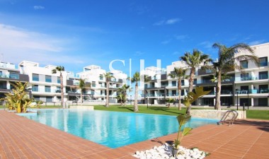 Resale - Apartment / flat - El Raso