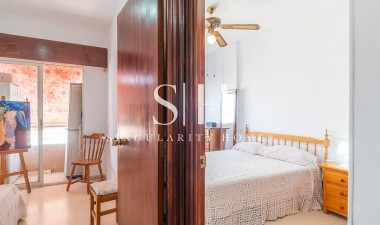 Wiederverkauf - Wohnung - Torrevieja - Centro