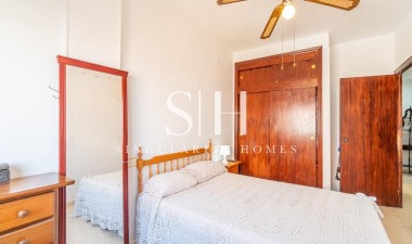 Wiederverkauf - Wohnung - Torrevieja - Centro