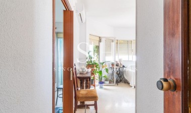 Wiederverkauf - Wohnung - Torrevieja - Centro