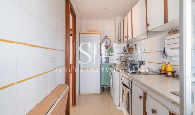 Wiederverkauf - Wohnung - Torrevieja - Centro