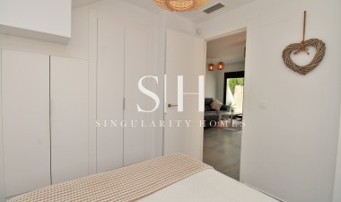 Reventa - Villa - Orihuela Costa - PAU 8