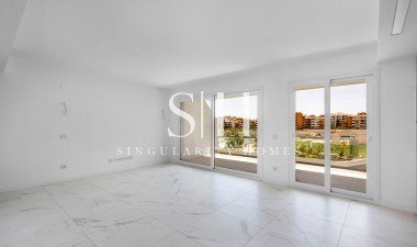 Odsprzedaż - Mieszkanie w bloku - Torrevieja - Punta prima