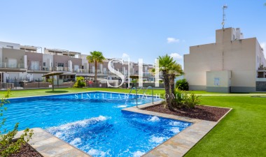 Odsprzedaż - Dom - Torrevieja - Costa Blanca