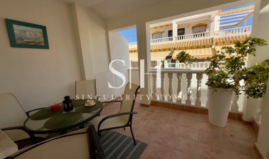 Odsprzedaż - Dom - Orihuela Costa - La Florida