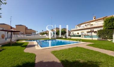 Odsprzedaż - Dom - Orihuela Costa - La Florida