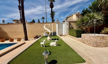 Wiederverkauf - Villa - Ciudad Quesada - Dona Pepa