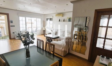 Resale - Villa - Torrevieja - Costa Blanca
