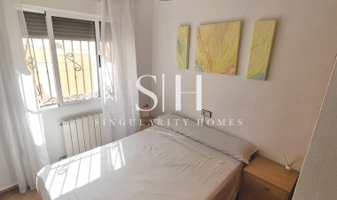 Resale - Villa - Torrevieja - Costa Blanca