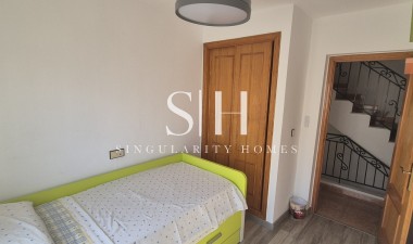 Resale - Villa - Torrevieja - Costa Blanca