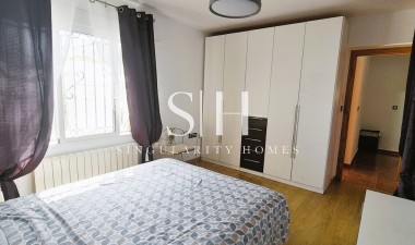 Resale - Villa - Torrevieja - Costa Blanca