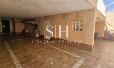 Resale - Villa - Torrevieja - Costa Blanca