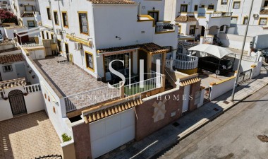 Resale - Villa - Torrevieja - Costa Blanca